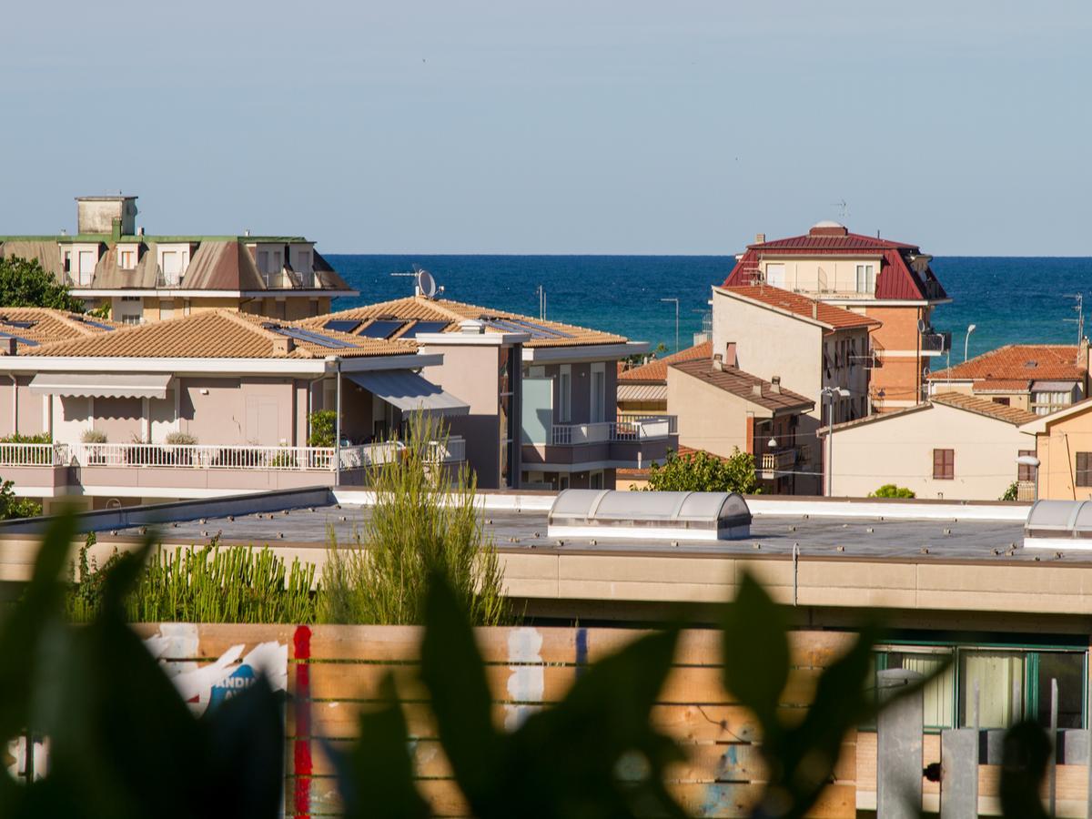 Il Sestante Hotell Civitanova Marche Eksteriør bilde