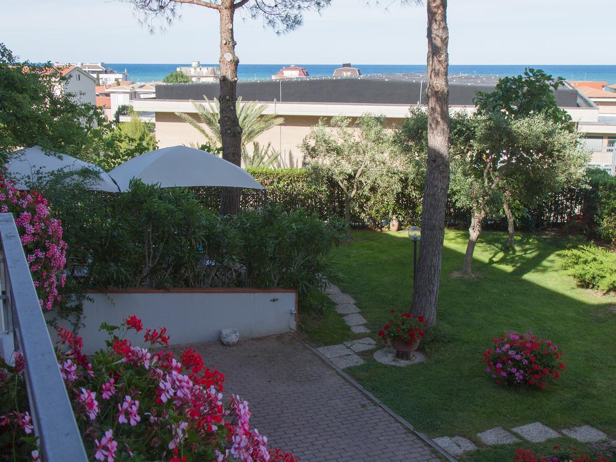 Il Sestante Hotell Civitanova Marche Eksteriør bilde